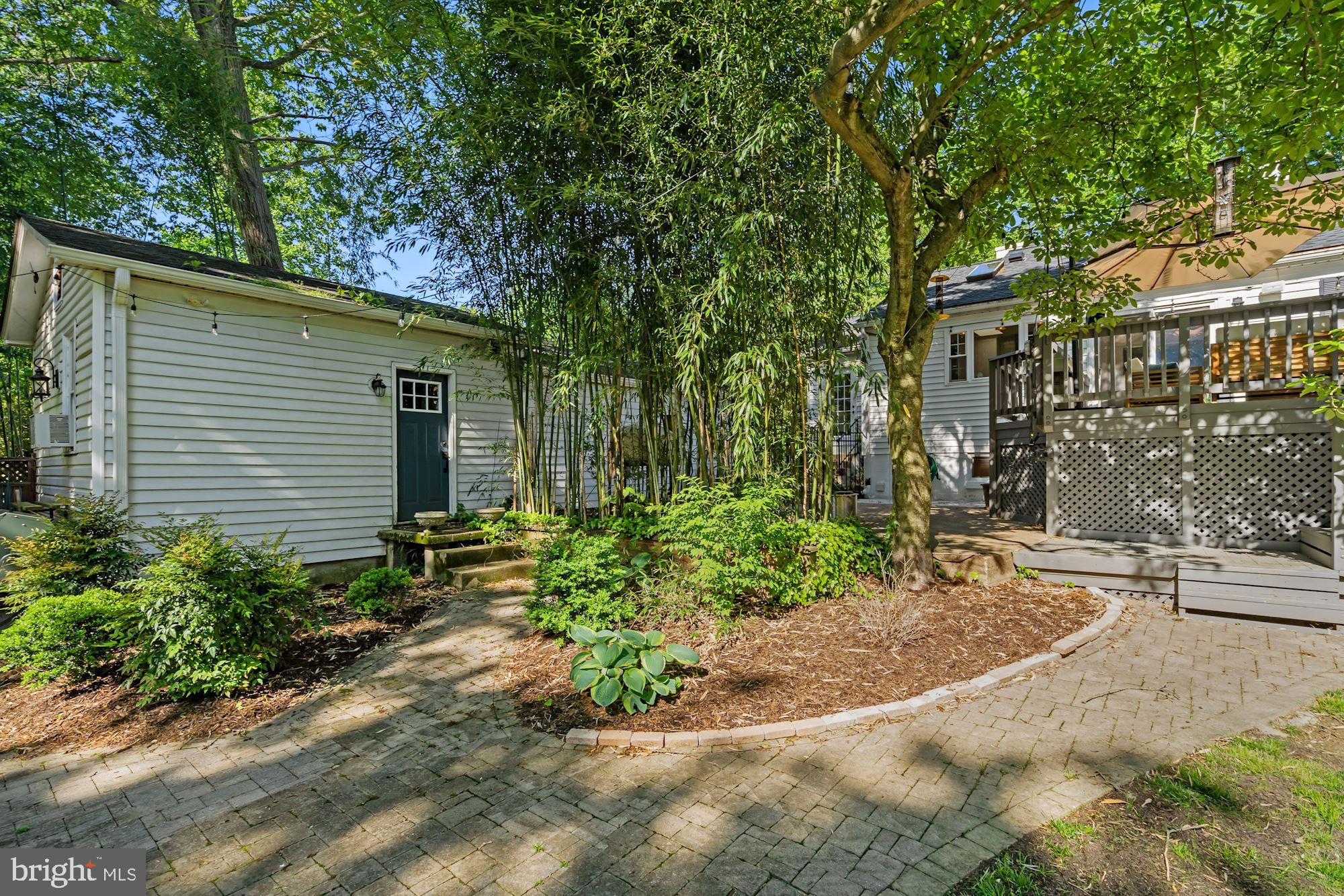 4921 Ridgewood Road Alexandria, VA 22312 - Photo 41 of 48 Tandem garage + workshope