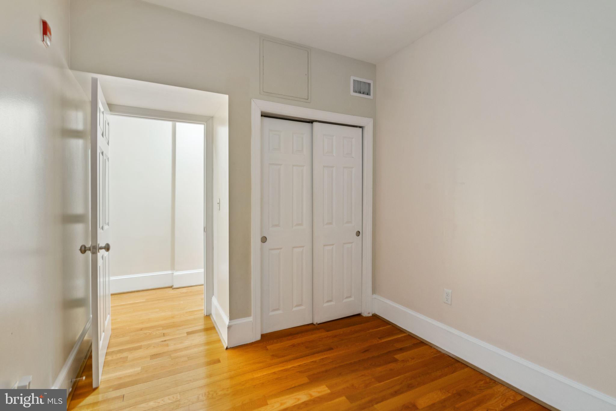 1955 Locust Street, Unit 1R Philadelphia, PA 19103 - Photo 8 of 16