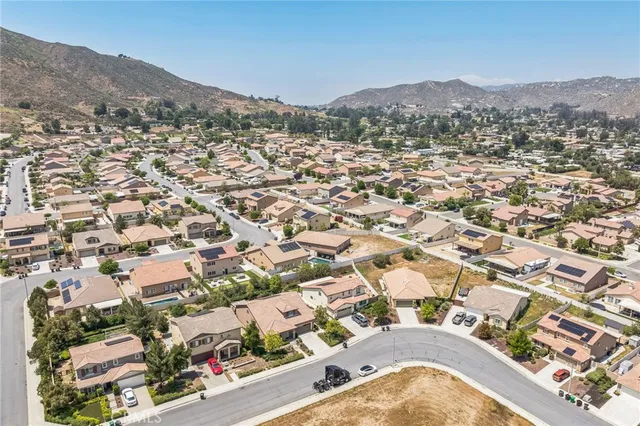 $649,990 | 33312 Hitching Post Drive, Winchester, CA 92596