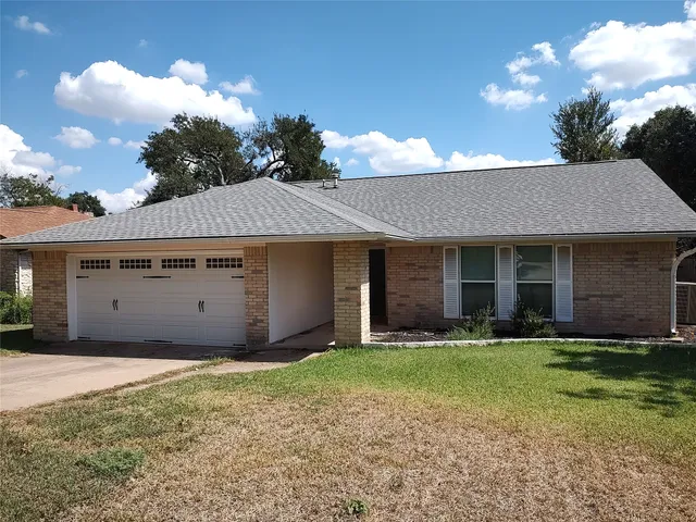 $2,195 | 11701 Shoshone Drive, Austin, TX 78759