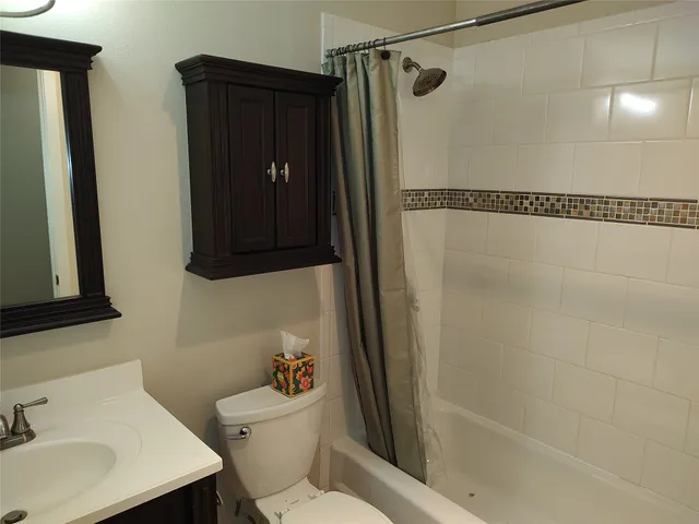 $2,195 | 11701 Shoshone Drive, Austin, TX 78759