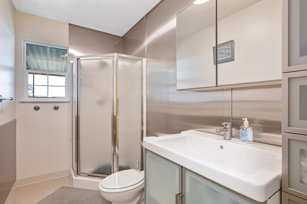 7230 Highhill Road Elk Grove, CA 95624 - Photo 23 of 61