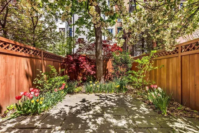 $6,500,000 | 33 West 95th Street | Upper West Side