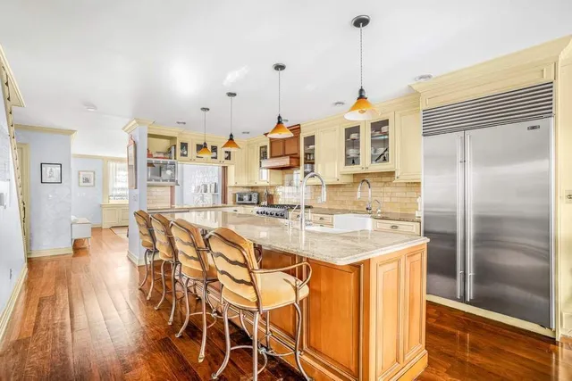 $6,500,000 | 33 West 95th Street | Upper West Side