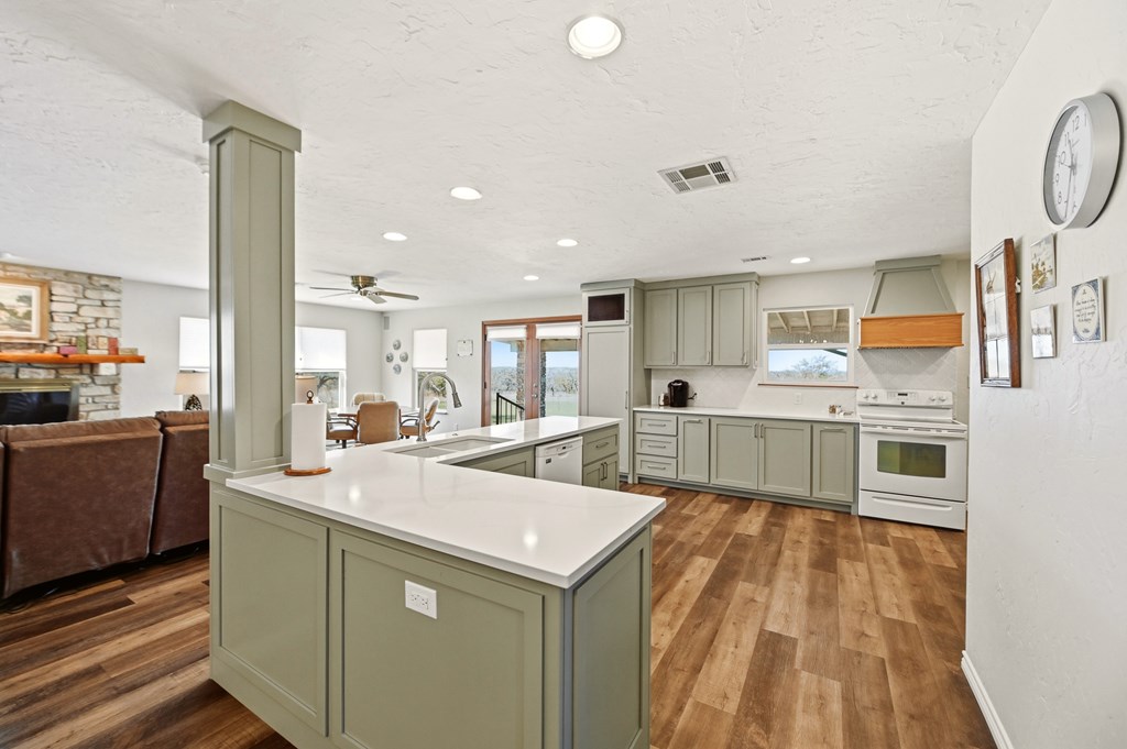 222 Dallas Josie Road Harper, TX 78631 - Photo 9 of 53