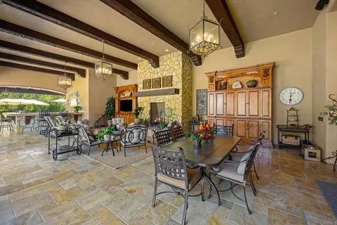 $15,995,000 | 6314 El Apajo, Rancho Santa Fe, CA 92067