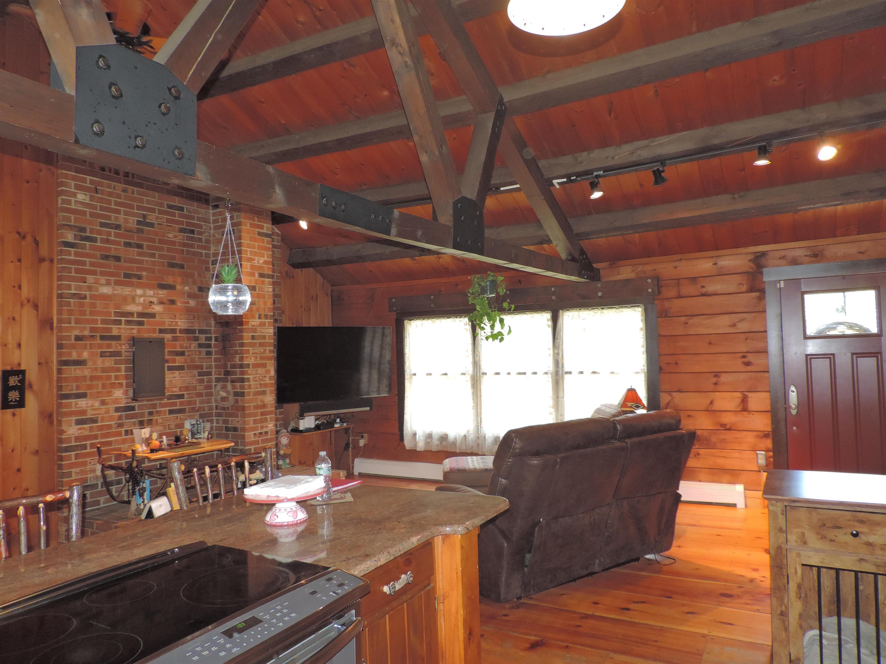 74 Pine Ridge Road Hillsborough, NH 03244 - Photo 10 of 31