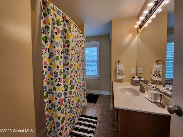 $5,950 | 48 Wright Street, Saratoga Springs, NY 12866