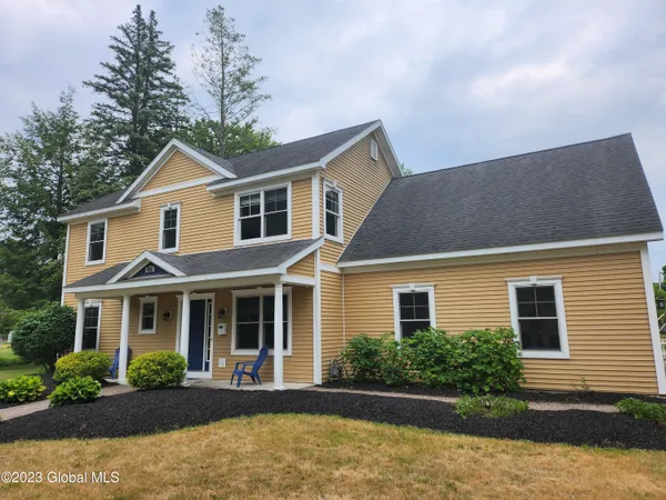 $4,800 | 48 Wright Street, Saratoga Springs, NY 12866