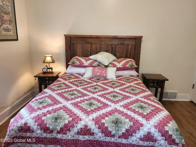 $5,950 | 48 Wright Street, Saratoga Springs, NY 12866