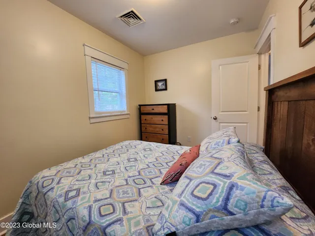 $5,950 | 48 Wright Street, Saratoga Springs, NY 12866