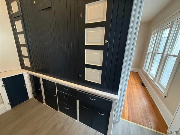 $2,100 | 367 Furman Street, Unit 1, Syracuse, NY 13205