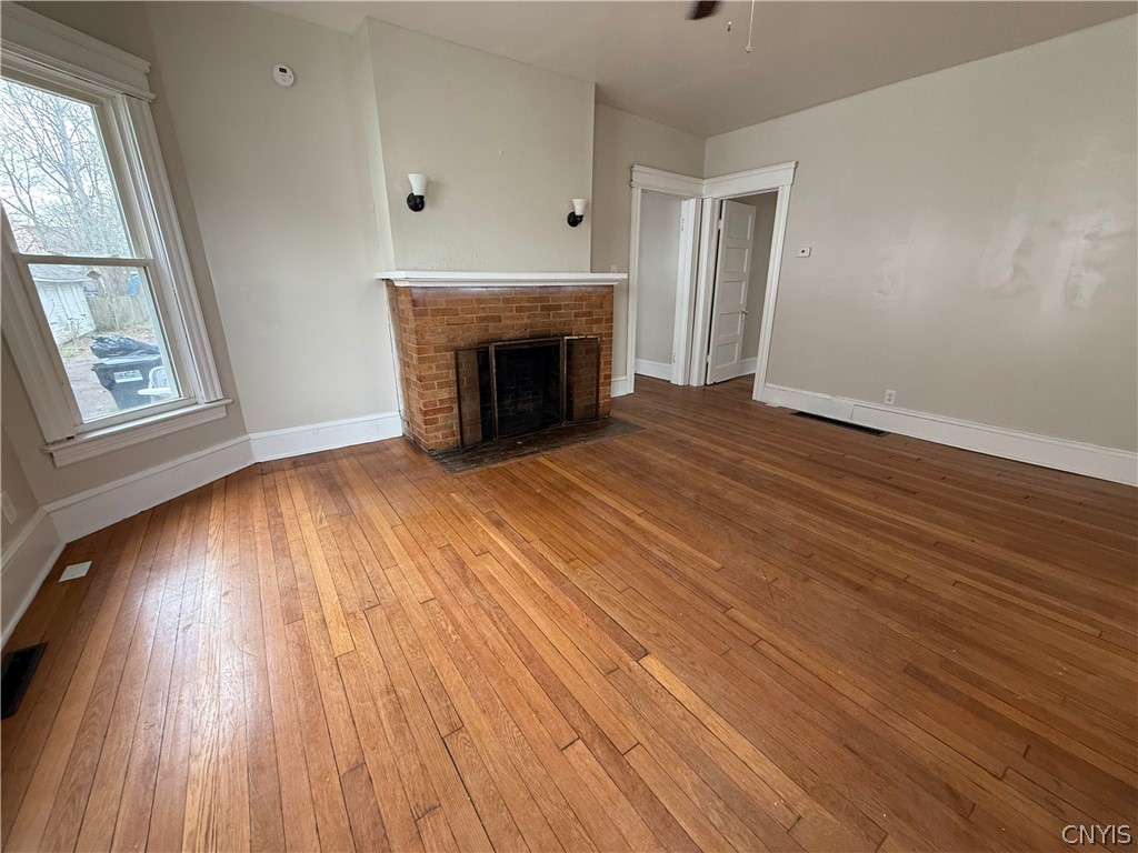 367 Furman Street, Unit 1 Syracuse, NY 13205 - Photo 5 of 13 Livingroom