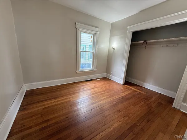 $2,100 | 367 Furman Street, Unit 1, Syracuse, NY 13205