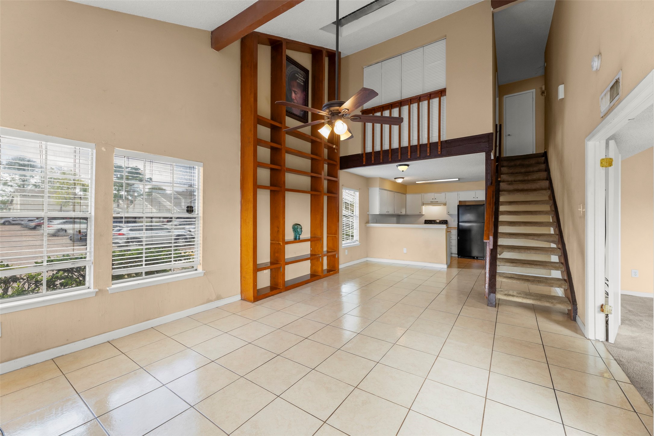 12241 Copper Tree Pvt Lane Houston, TX 77035 - Photo 2 of 27