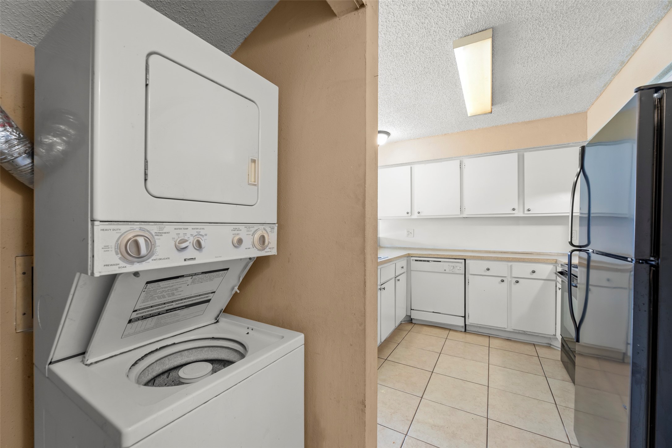12241 Copper Tree Pvt Lane Houston, TX 77035 - Photo 22 of 27