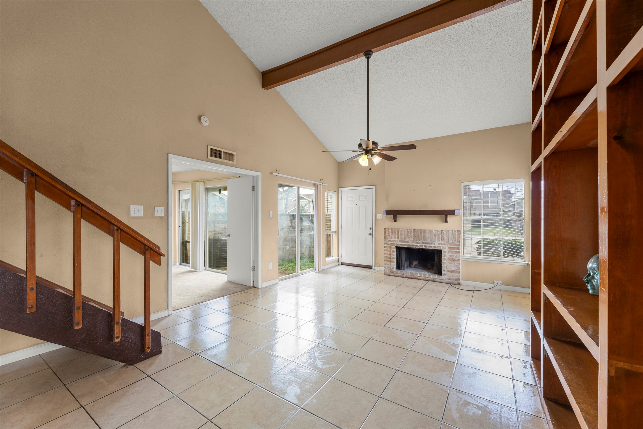 12241 Copper Tree Pvt Lane Houston, TX 77035 - Photo 5 of 27