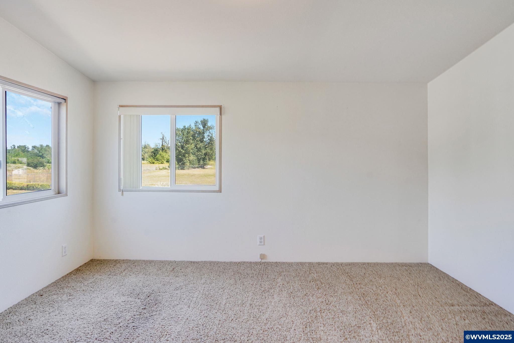 1630 Wallace Road Northwest, Unit 18 Salem, OR 97304 - Photo 29 of 37