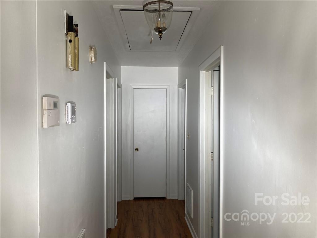 1318 Long Branch Road Grover, NC 28073 - Photo 16 of 25 Gallery Image 16
