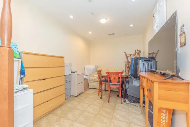 $1,600,000 | 404 West Liberty Street, Ann Arbor, MI 48103