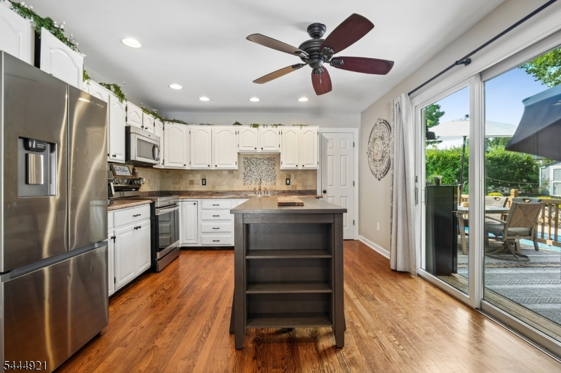 22 Summit Road Oak Ridge, NJ 07438 - Photo 10 of 32