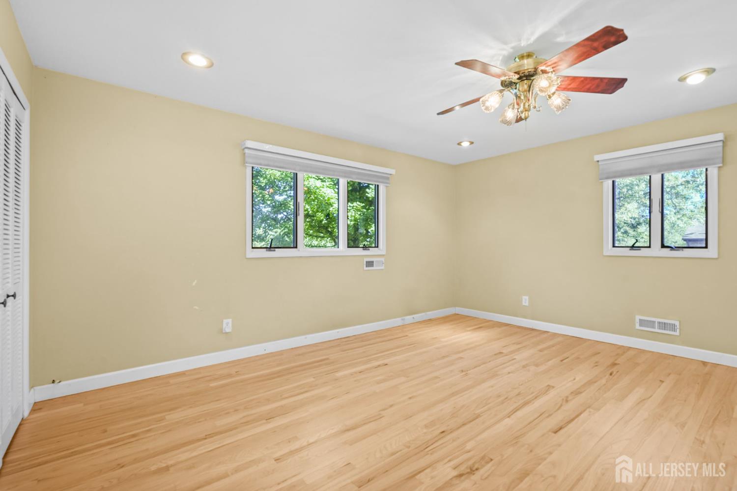 68 Gage Road East Brunswick, NJ 08816 - Photo 23 of 39 Gallery Image 23