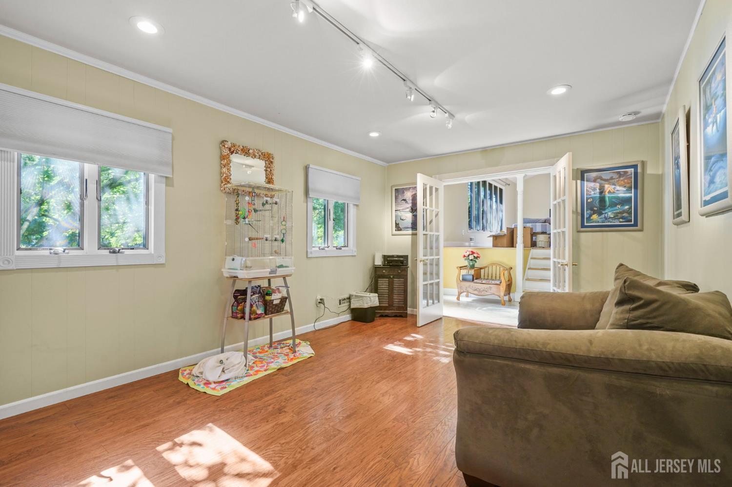 68 Gage Road East Brunswick, NJ 08816 - Photo 10 of 39 Gallery Image 10
