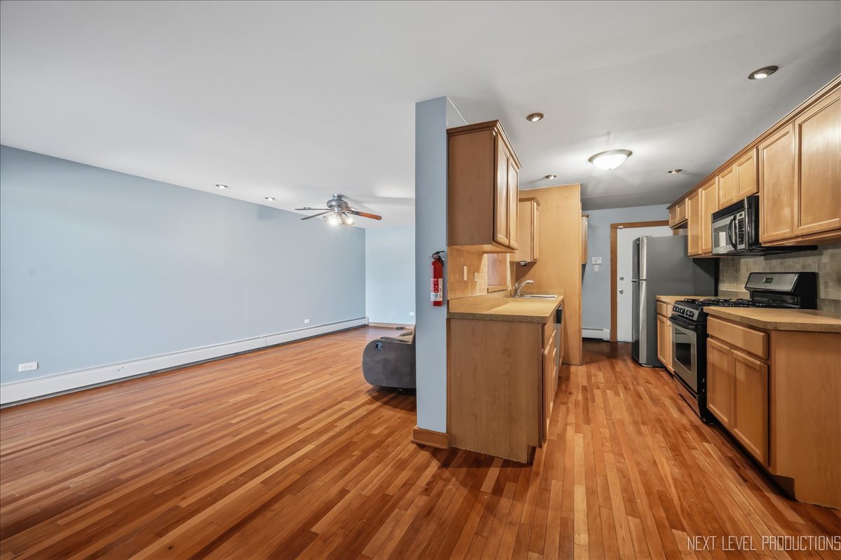 14501 Keystone Avenue, Unit 9 Midlothian, IL 60445 - Photo 7 of 22
