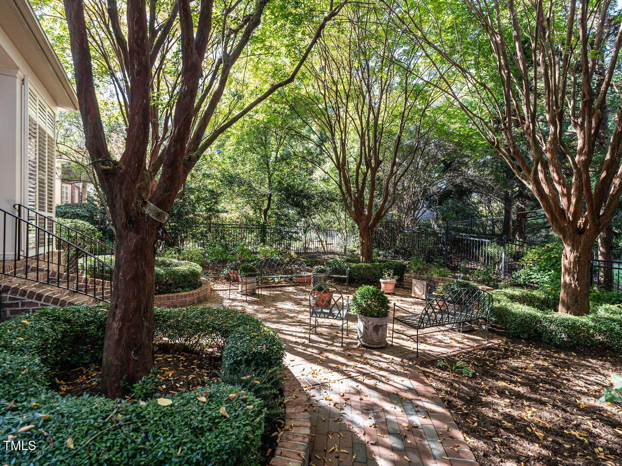 4191 English Garden Way Raleigh, NC 27612 - Photo 40 of 44 038-1280x960-backyard