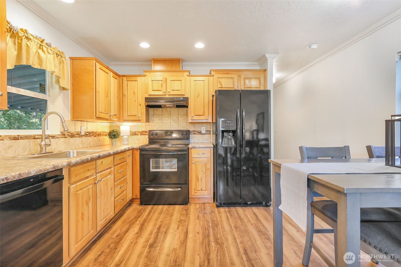 23708 Locust Way, Unit 26B Bothell, WA 98021 - Photo 11 of 22