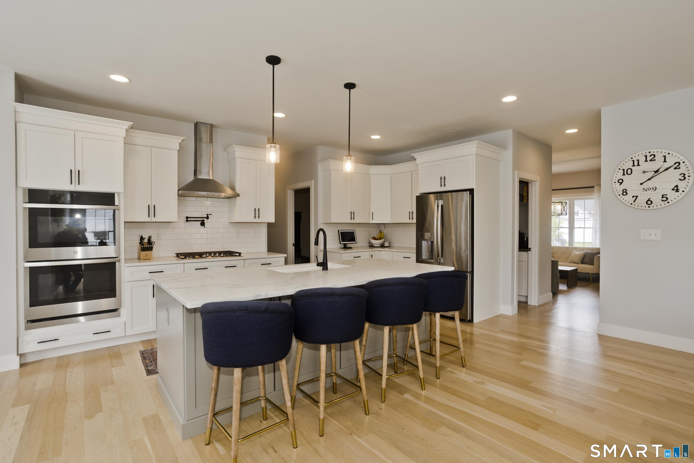 4 Arbor Way Suffield, CT 06078 - Photo 9 of 40