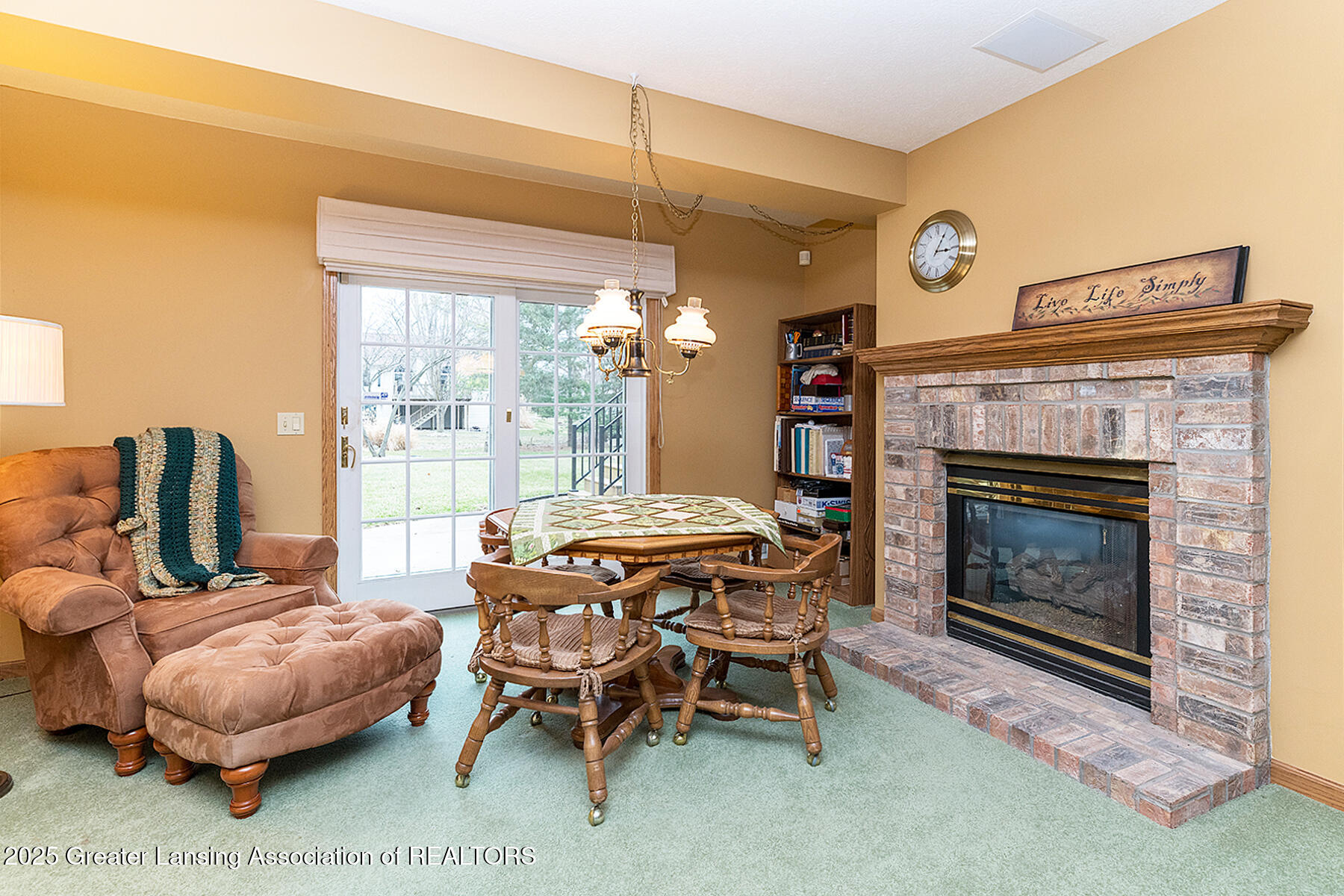 11795 Schavey Road Dewitt, MI 48820 - Photo 21 of 30 Family Room
