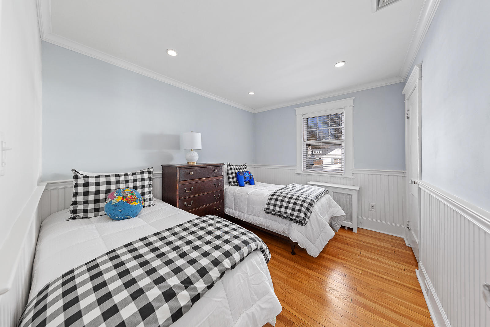 70 Middlesex Road Darien, CT 06820 - Photo 23 of 36 a bedroom with two beds and a window