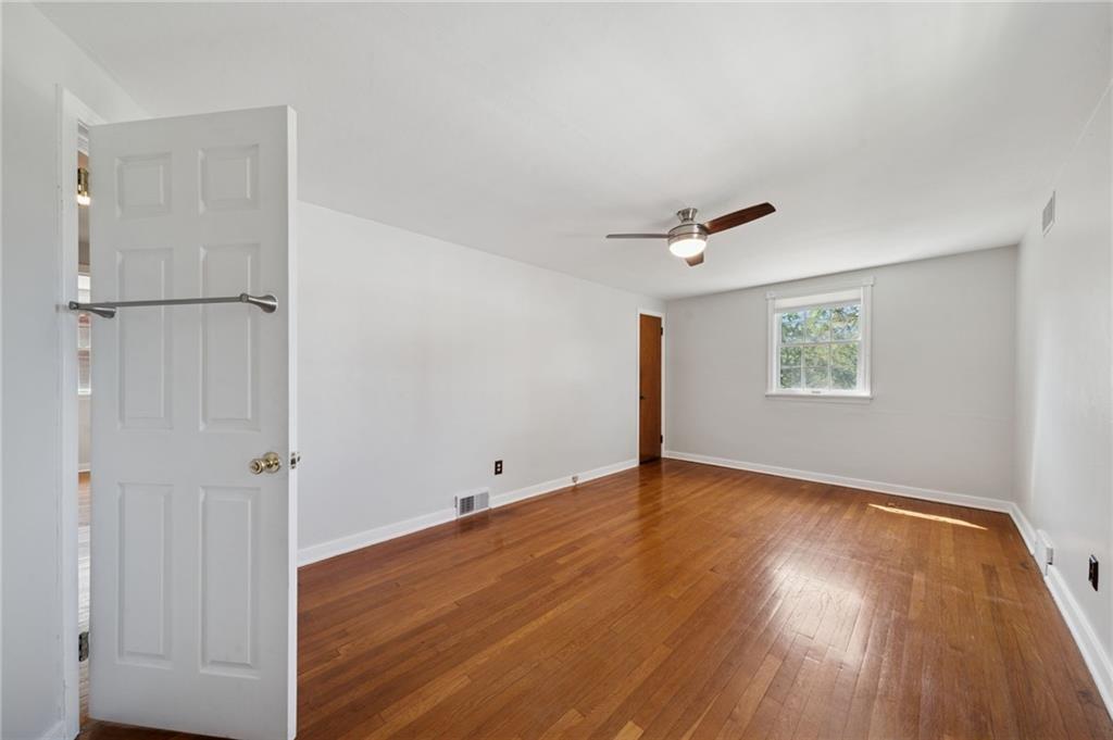 491 Haverhill Road Pittsburgh, PA 15228 - Photo 25 of 32