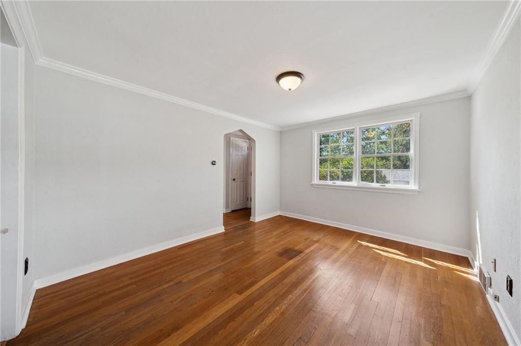 491 Haverhill Road Pittsburgh, PA 15228 - Photo 8 of 32