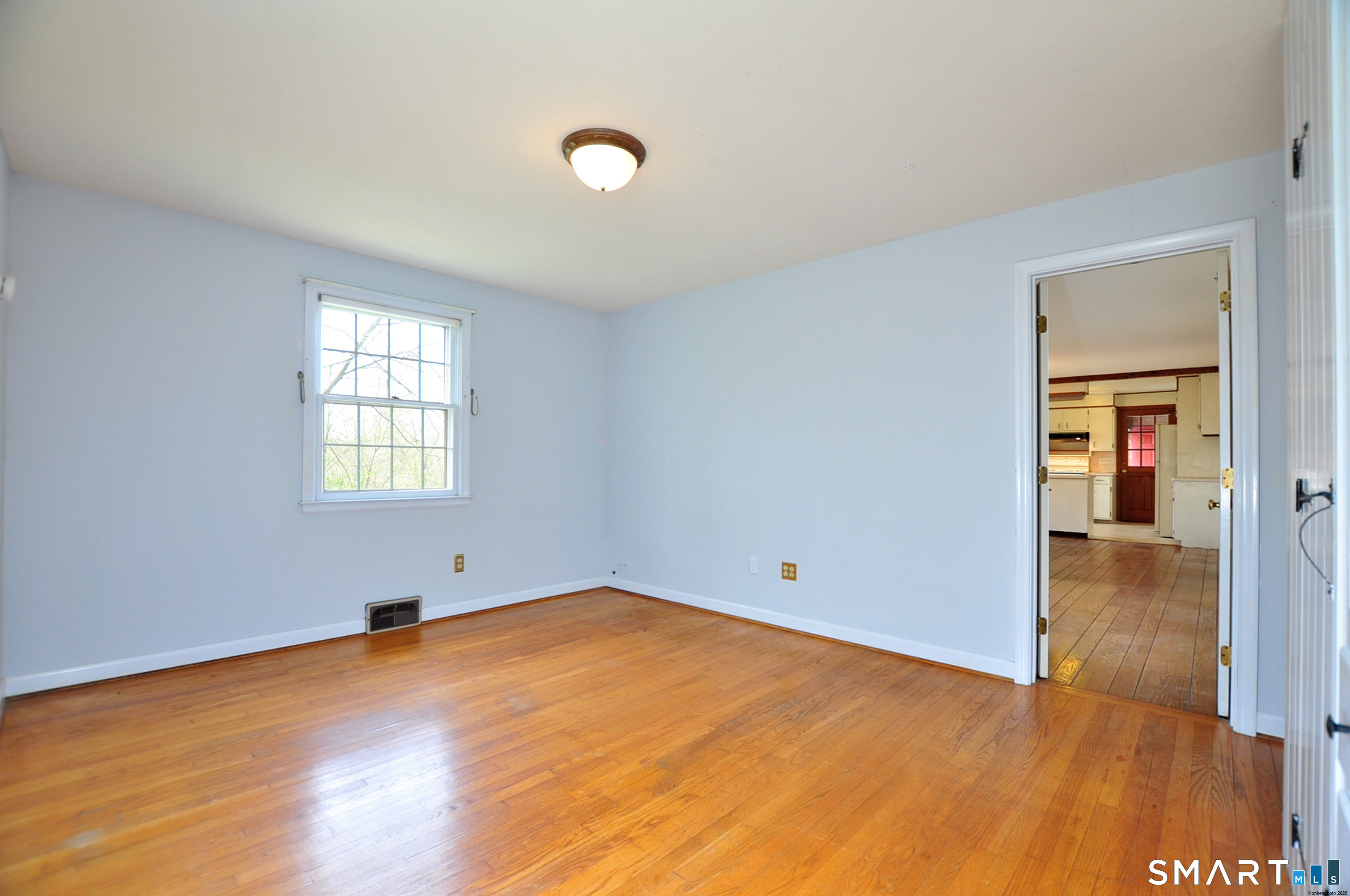 129 Newgate Road East Granby, CT 06026 - Photo 18 of 40