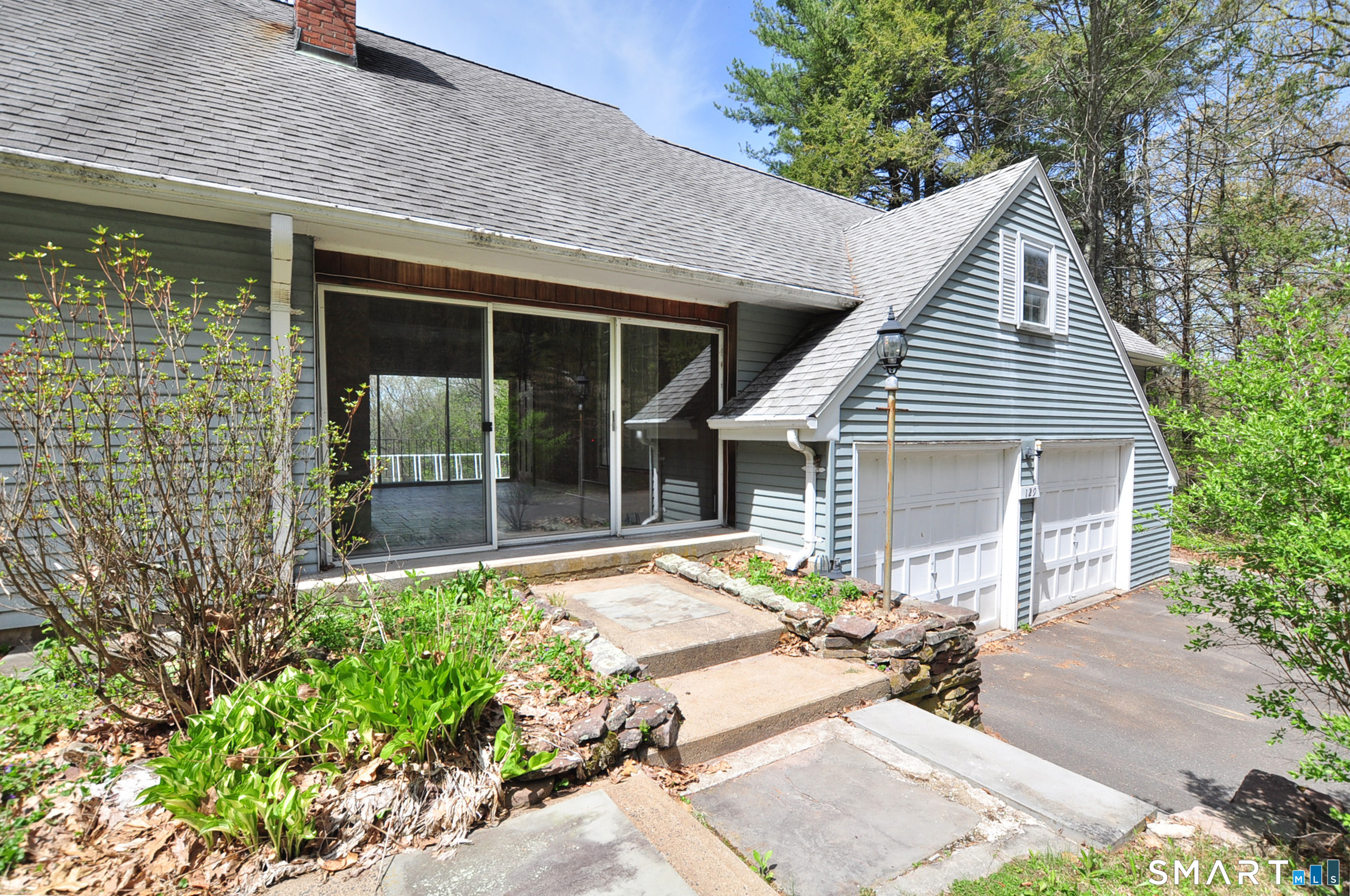 129 Newgate Road East Granby, CT 06026 - Photo 3 of 40