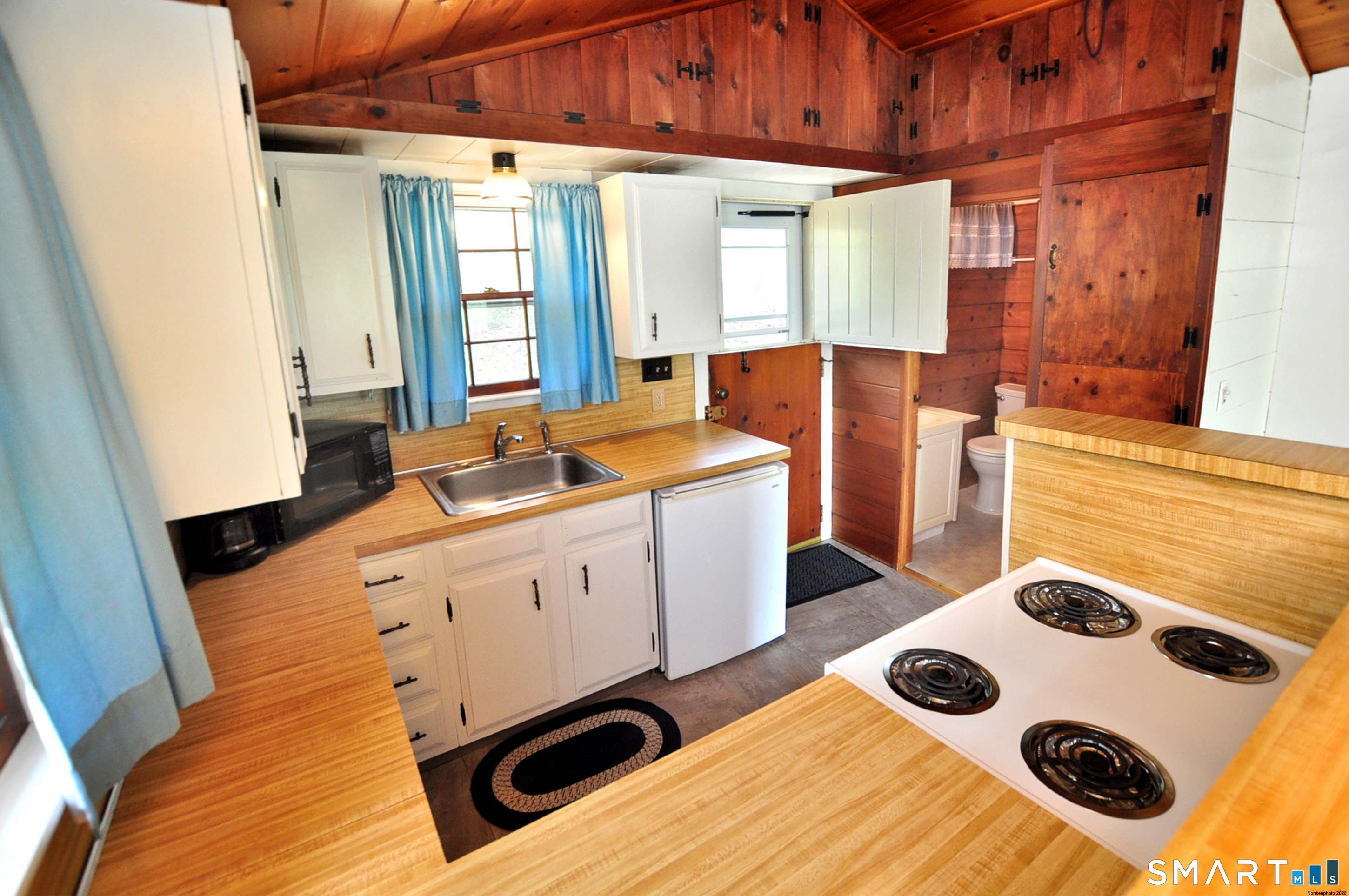 129 Newgate Road East Granby, CT 06026 - Photo 36 of 40