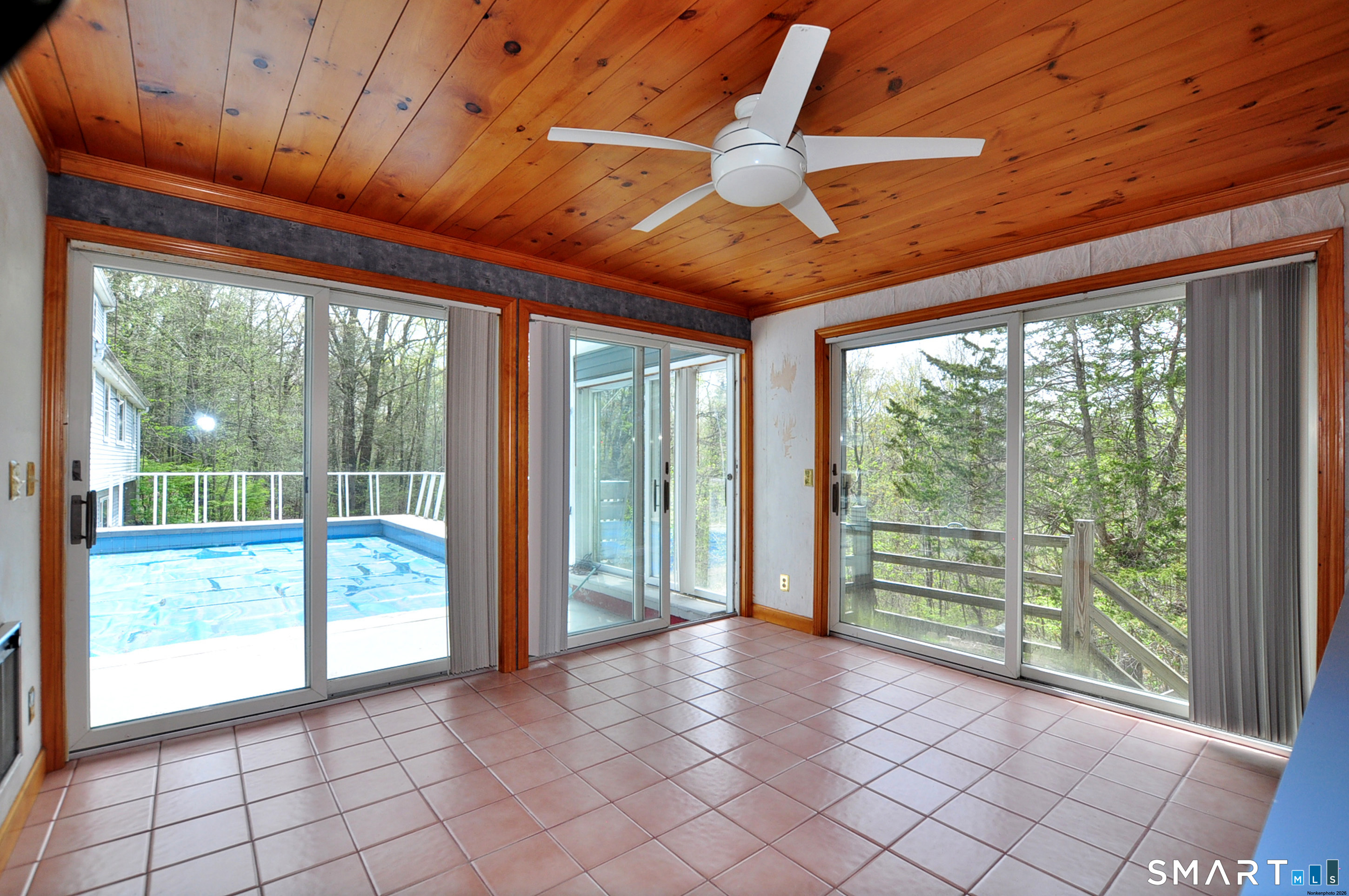 129 Newgate Road East Granby, CT 06026 - Photo 7 of 40