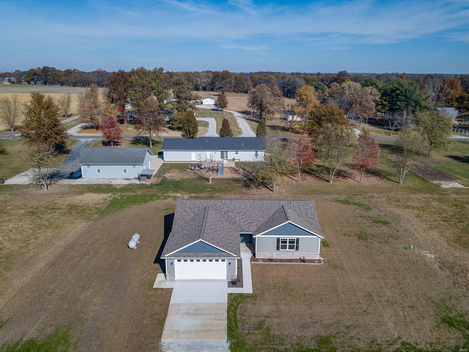 381 Rudy Lane Pocahontas, IL 62275 - Photo 3 of 48 Gallery Image 3