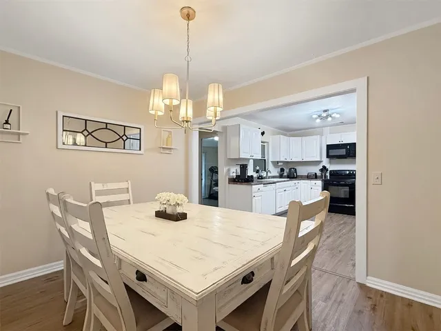 a view of a dining room and livingroom view