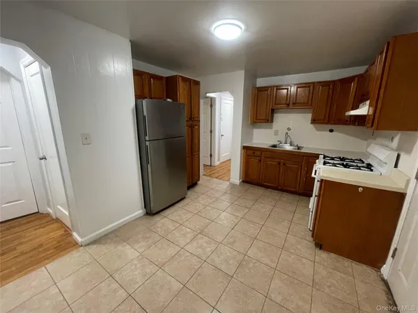 $3,000 | 119-24 199th Street, Unit 1 | St. Albans