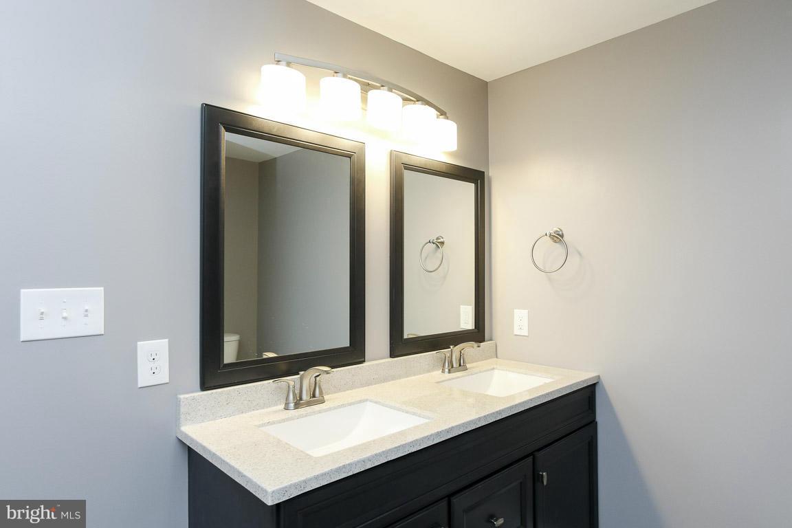 45 West Deep Run Road Westminster, MD 21158 - Photo 14 of 30 Bath