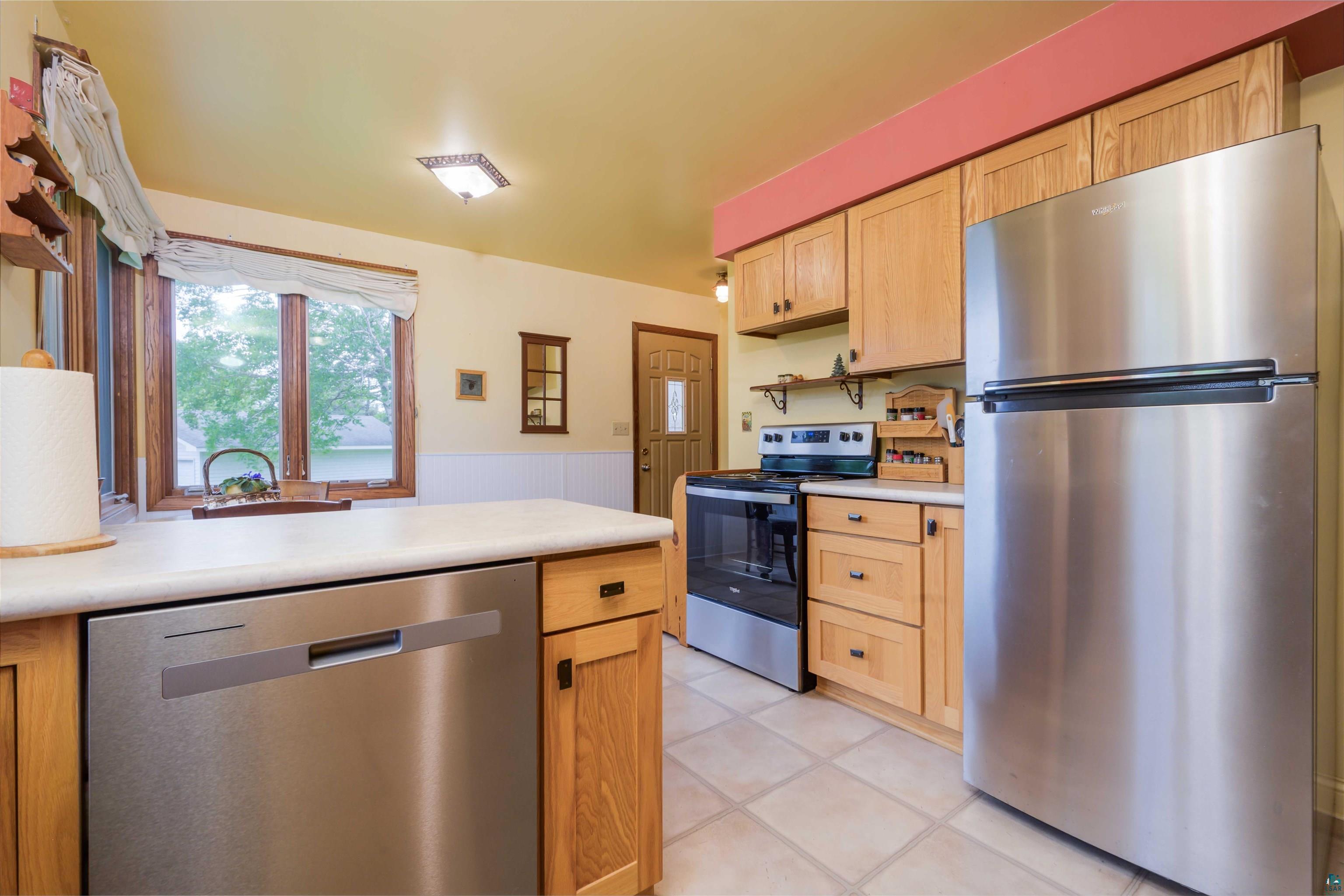 827 Almac Drive Proctor, MN 55810 - Photo 13 of 47