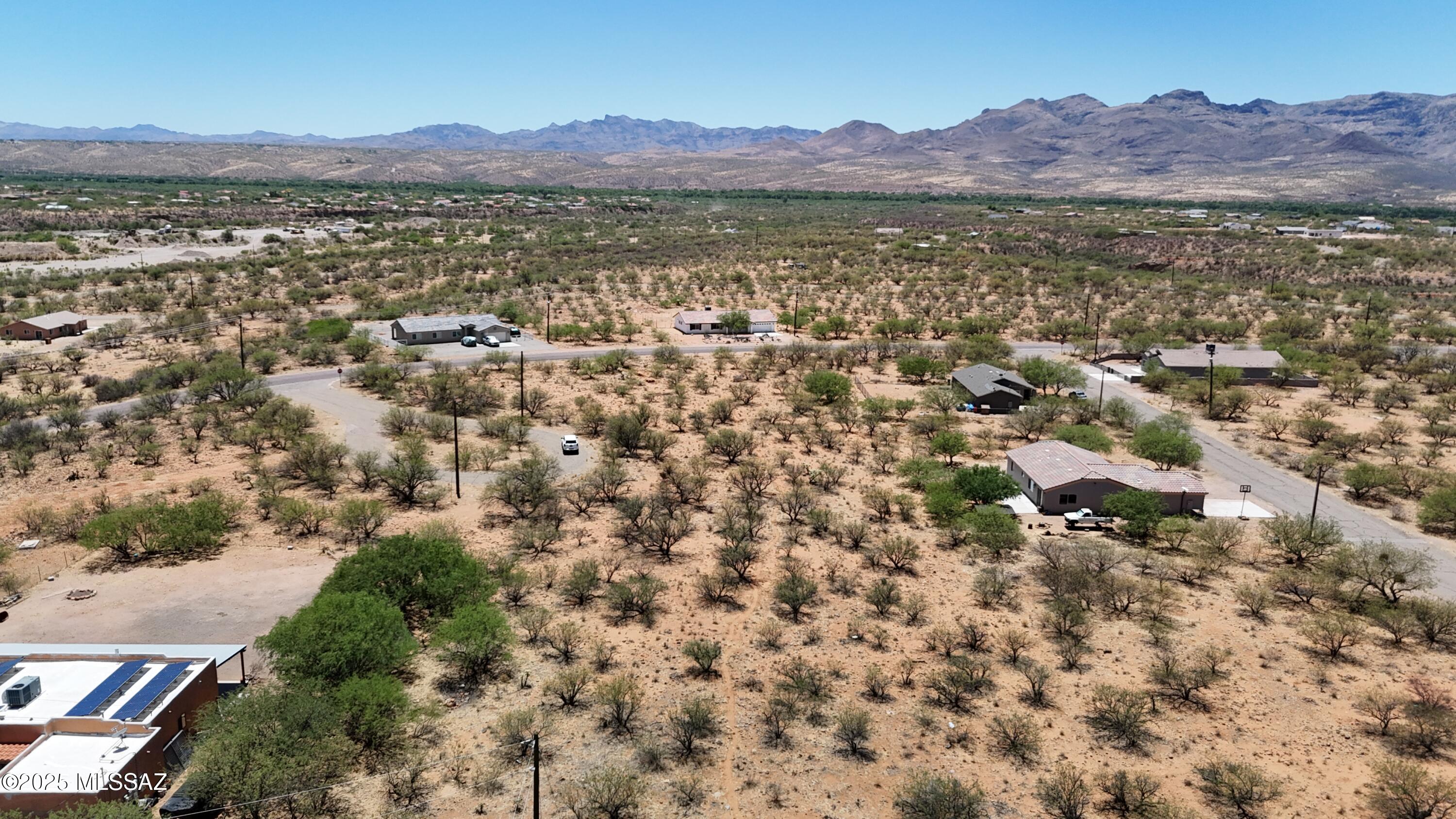 1734 Capri Court, Unit 42 Rio Rico, AZ 85648 - Photo 8 of 13