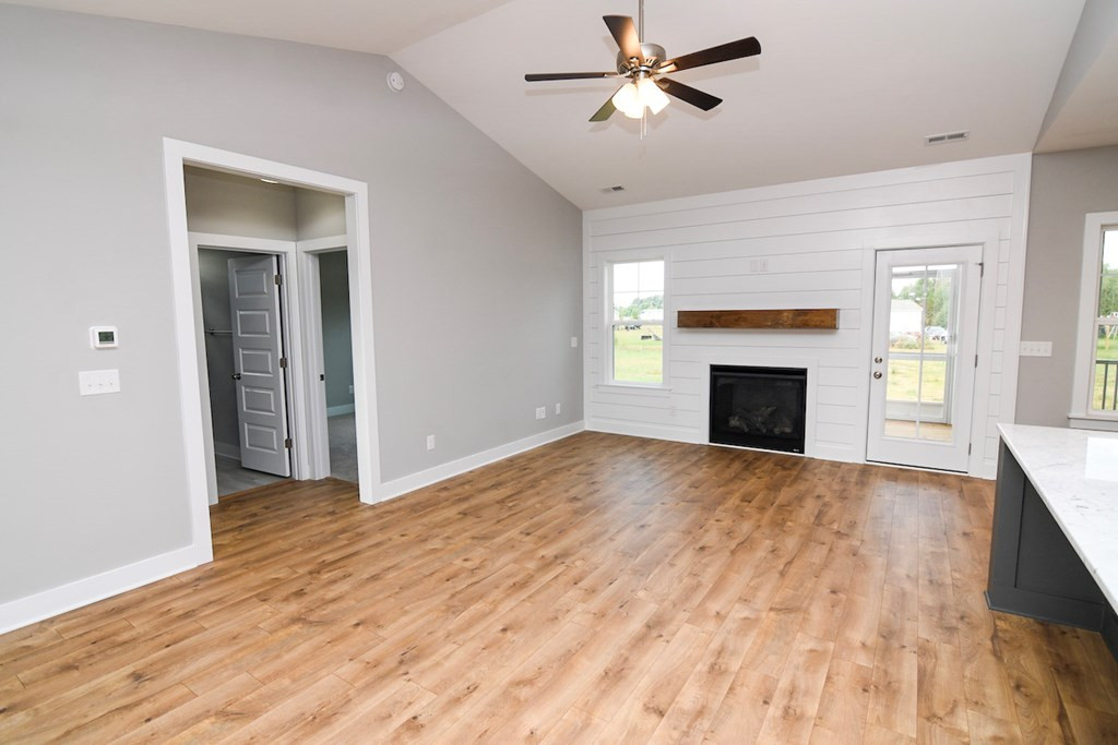 55 Whistle Lane Smithfield, NC 27577 - Photo 10 of 30 Gallery Image 10