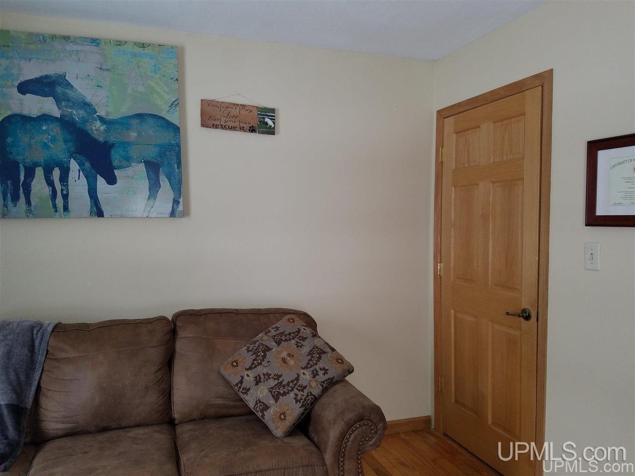 14211 North Stateline Road Hurley, WI 54534 - Photo 16 of 50