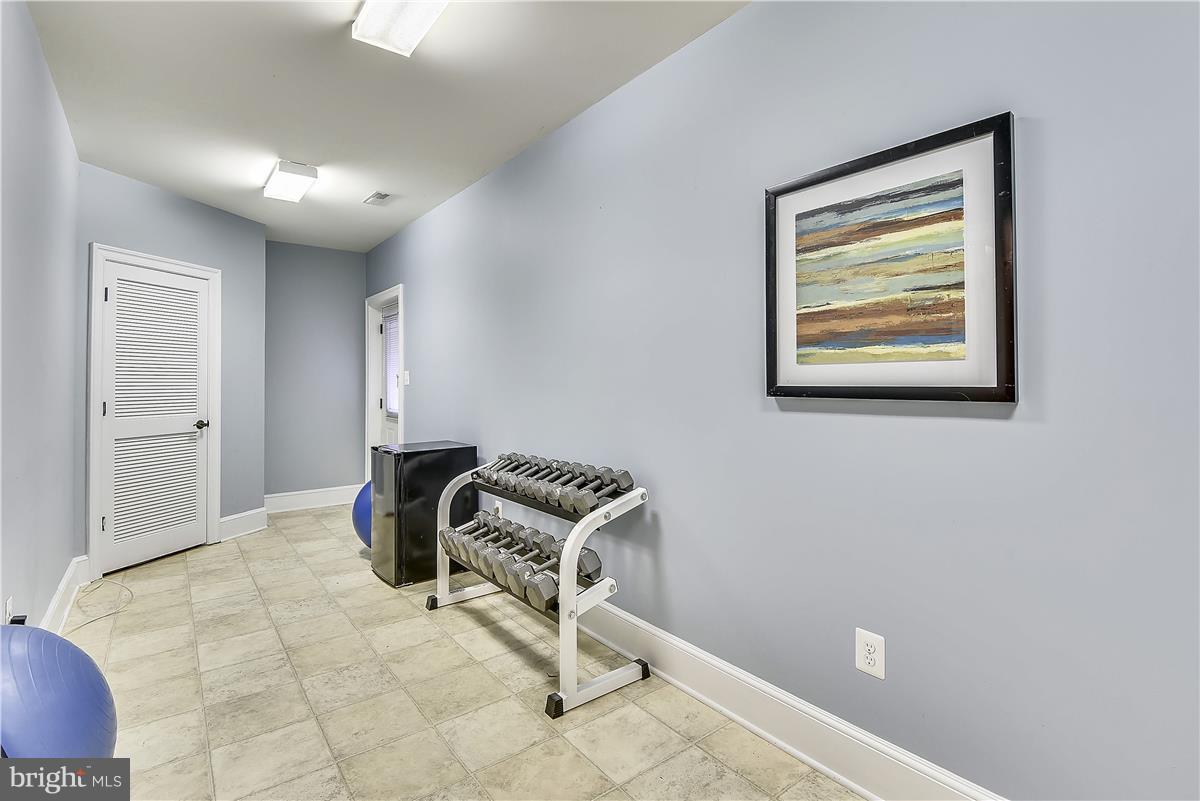 7809 Lee Avenue Alexandria, VA 22308 - Photo 28 of 29 Interior (General)