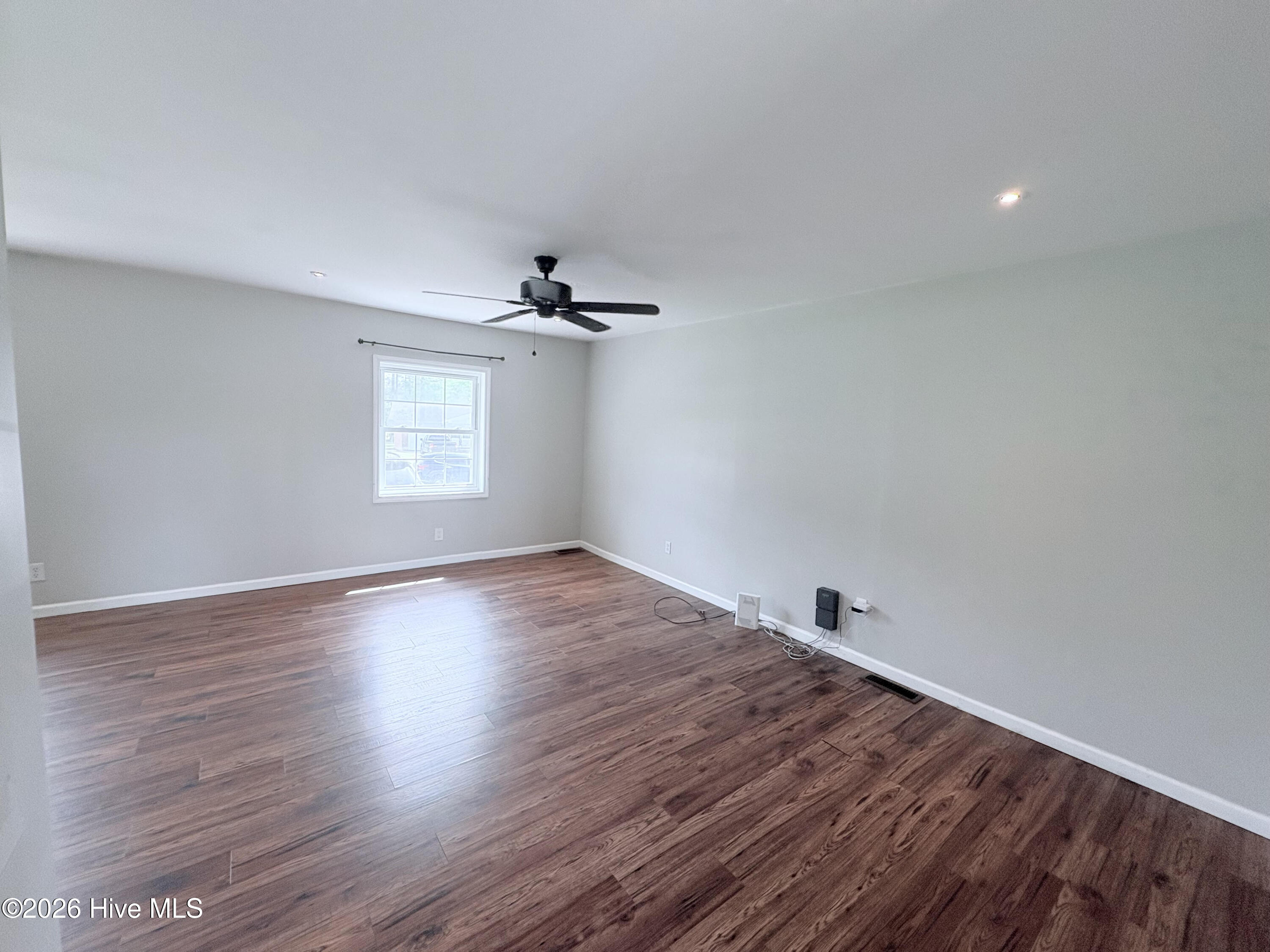 109 Sheffield Road Jacksonville, NC 28546 - Photo 13 of 41 unnamed - 2026-04-09T153919.543