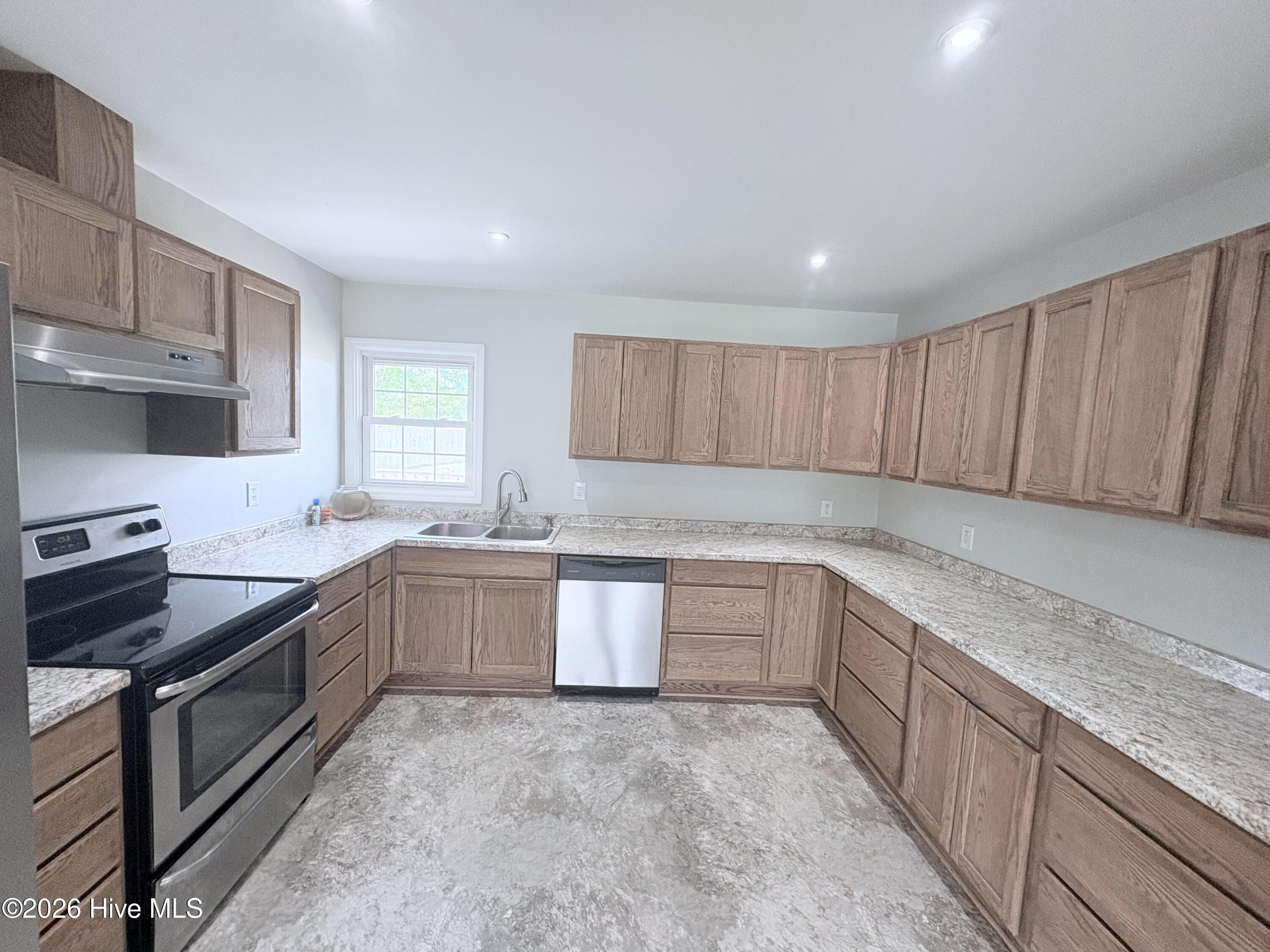109 Sheffield Road Jacksonville, NC 28546 - Photo 19 of 41 unnamed - 2026-04-09T155354.294
